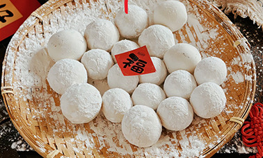 [Wuxi Yuanmei] Wish you a happy Yuanxiao (Filled round balls made of glutinous rice-flour for Lantern Festival)!